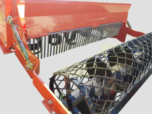 Zakladač trávníků